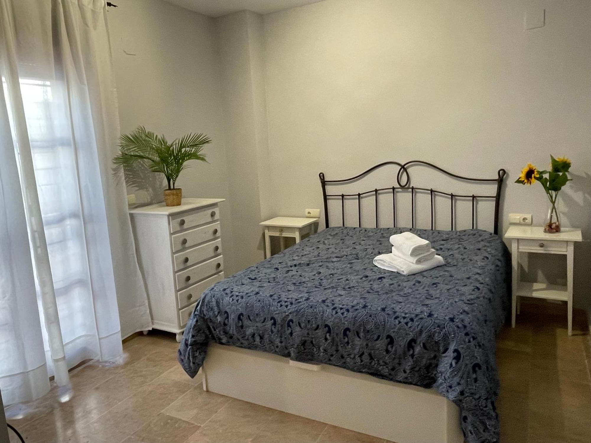 Piso En El Centro De Silencioso Y Con Gran Patio, Calle La Paz Appartement *
