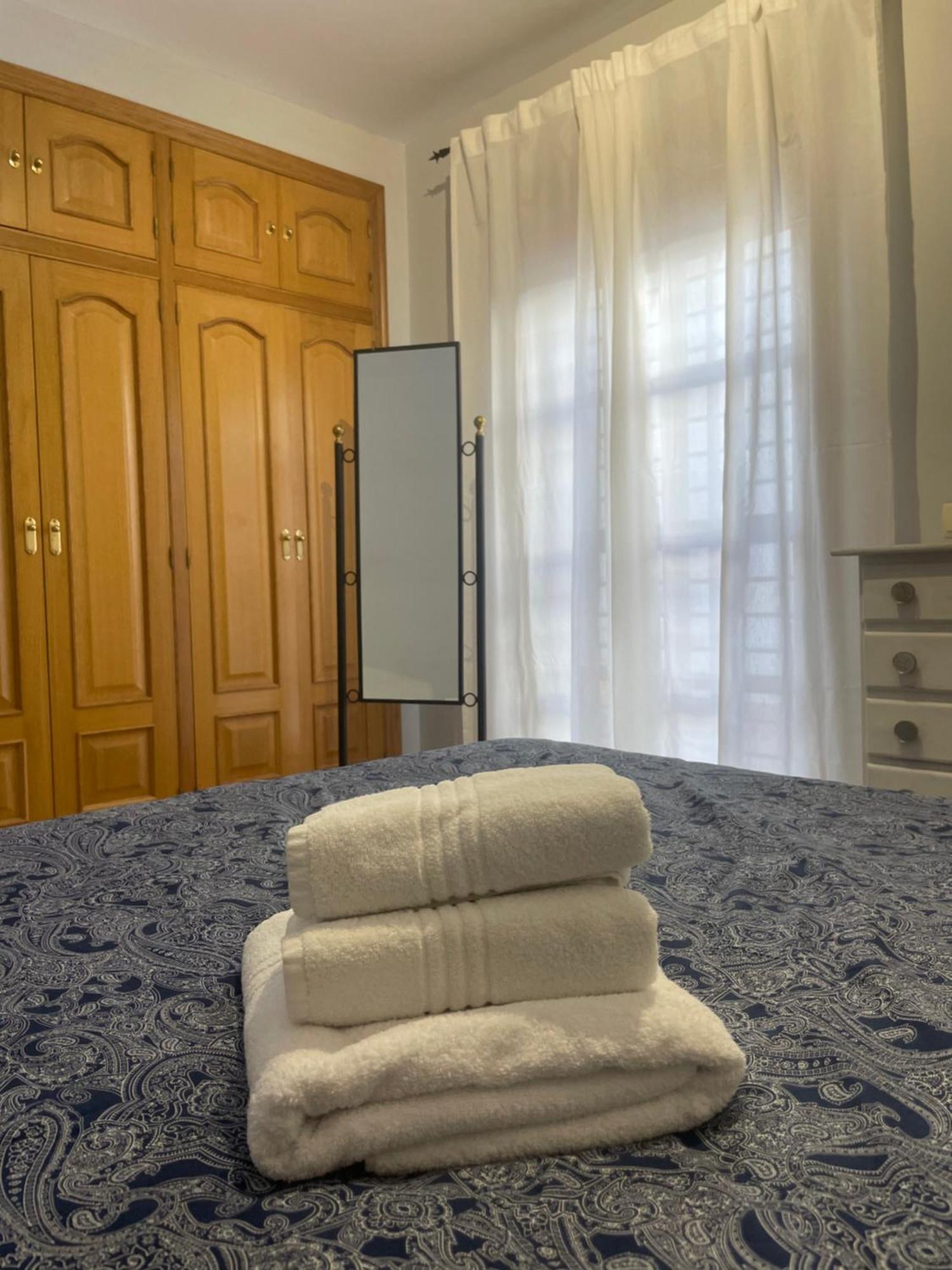 Appartement Piso En El Centro De Silencioso Y Con Gran Patio, Calle La Paz *